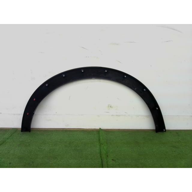 ライズ 5AA-A202A 左Rオーバーフェンダー 61062-B1011 未使用品 モール