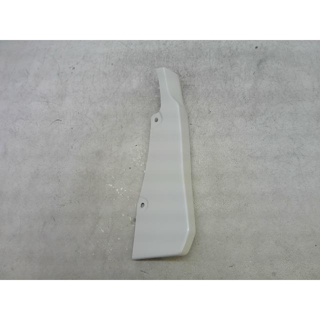 ハリアー 6AA-AXUH80 「リヤ右サイドスカート」 070 未使用品 