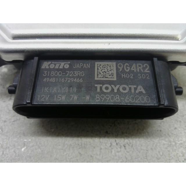 専用出品 ランドクルーザー 3DA-GDJ250W ライトコントロールユニット 31800