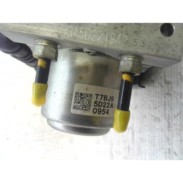 ヴェゼル DAA-RU3 ABS ブレーキ アクチュエーター ユニット NH731P 