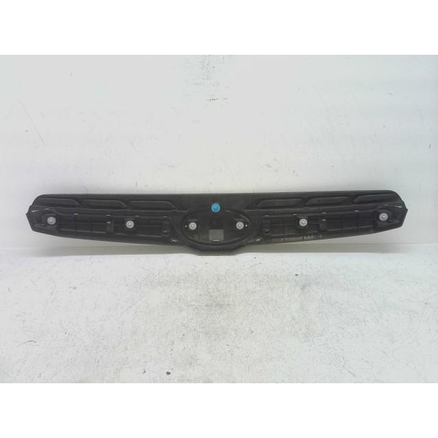 フォレスター DBA-SJ5 フロント グリル 91122SG090 後期 2.0i-L yatsu 