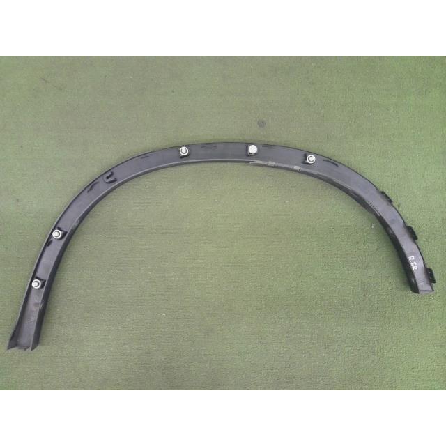 BMW X1 LDA-HT20 「リア右フェンダーモール」 A96 51777332340 個人 