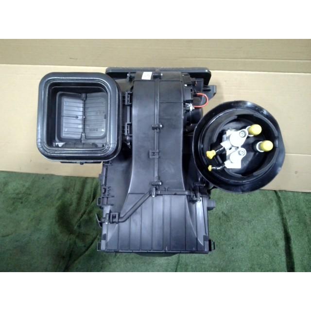 BMW ミニ DBA-XM20 エアコン クーリング ユニット B22 yatsu : ヤツ 