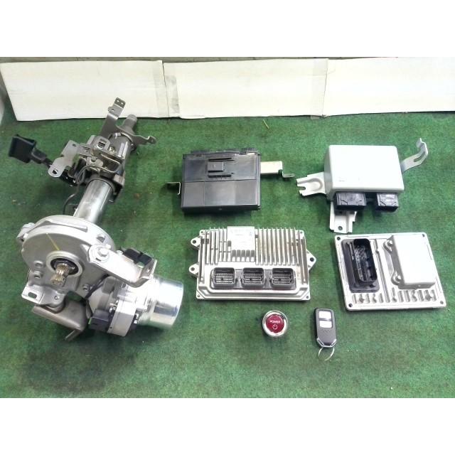 ヴェゼル DAA-RU3 エンジン コンピューター コントロール ECU NH788P