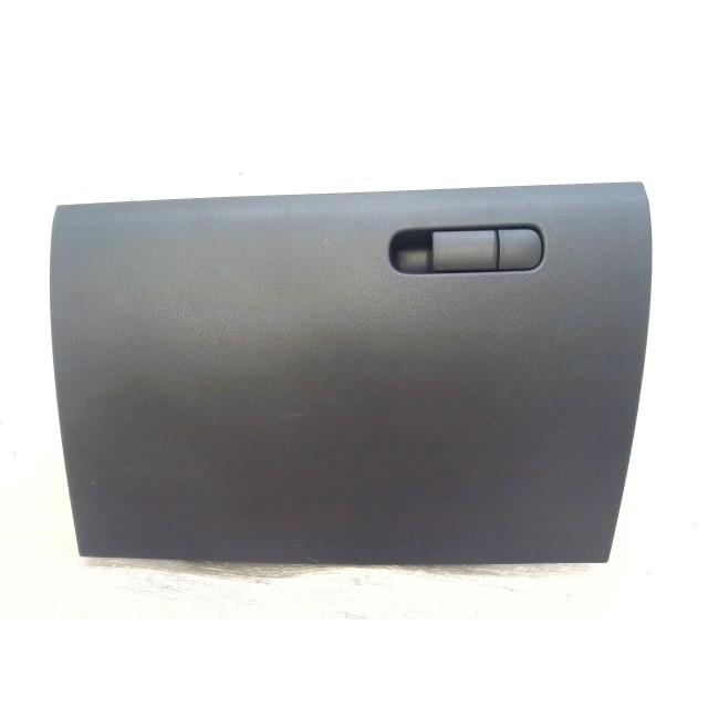 シーエックス CX−5 LDA-KE2AW グローブ ボックス 42B KD77-64161 yatsu : ヤツヅカショッピングストア ...