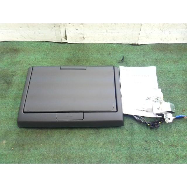 ヴォクシー DAA-ZWR80W リアモニター 070 08631-00030-C0 ノア