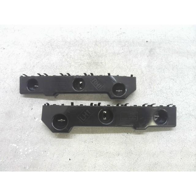 セレナ 5BA-C28 「フロントバンパーブラケット」 62220-7DA0A,62221