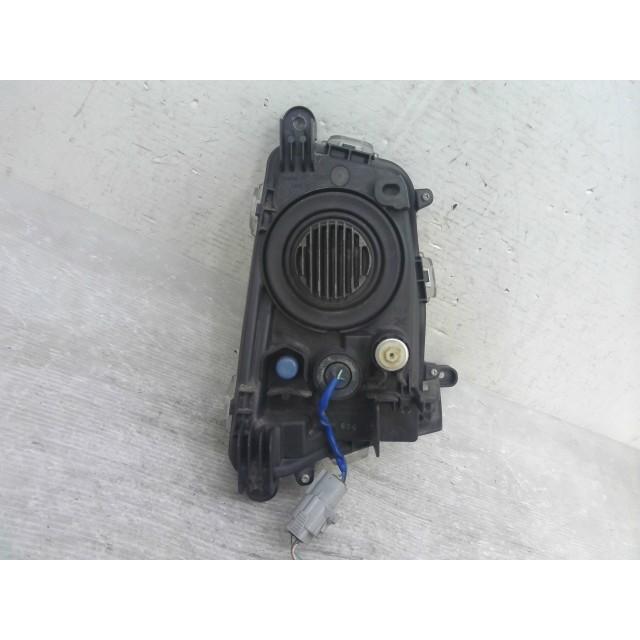 プリウス DAA-ZVW51 左 フォグ ランプ ライト 218 47-83 LED yatsu