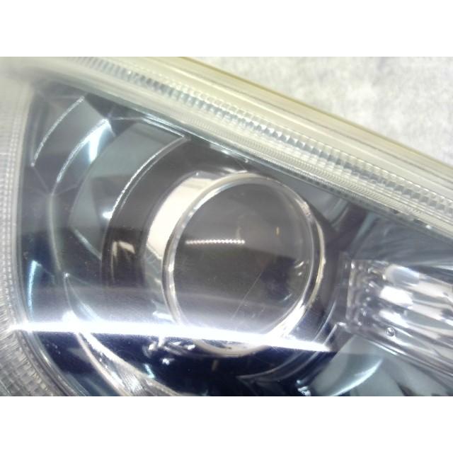 マークX マークX DBA-GRX130 右 ヘッド ランプ ライト 22-358 HID