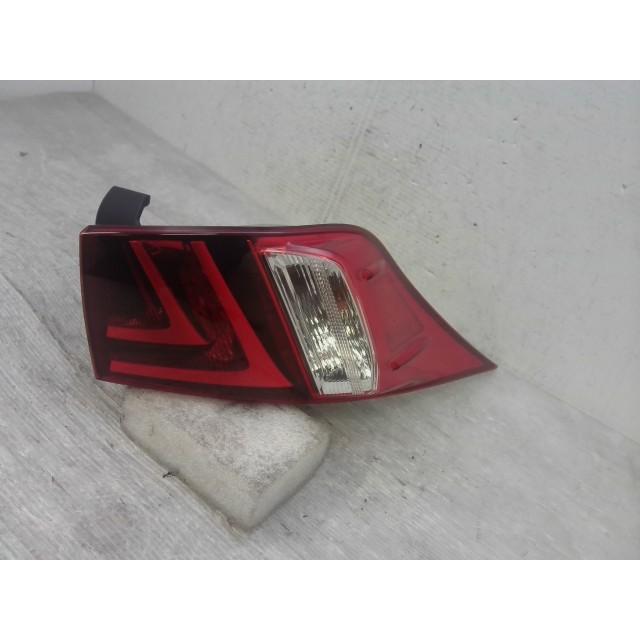 レクサス（LEXUS） IS DBA-GSE30 右 テール ランプ ライト レンズ 083