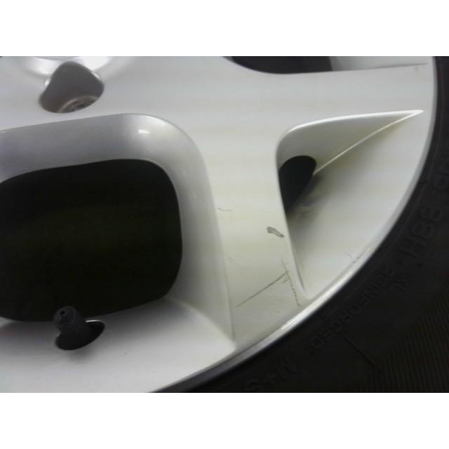 キューブ 中古 タイヤホイール YGZ11 15インチ 4本セット 個人宅配送