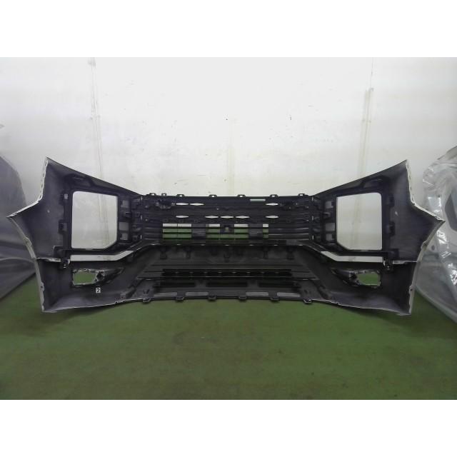 デリカD5 3DA-CV1W フロント バンパー フェース カバー W85/U25