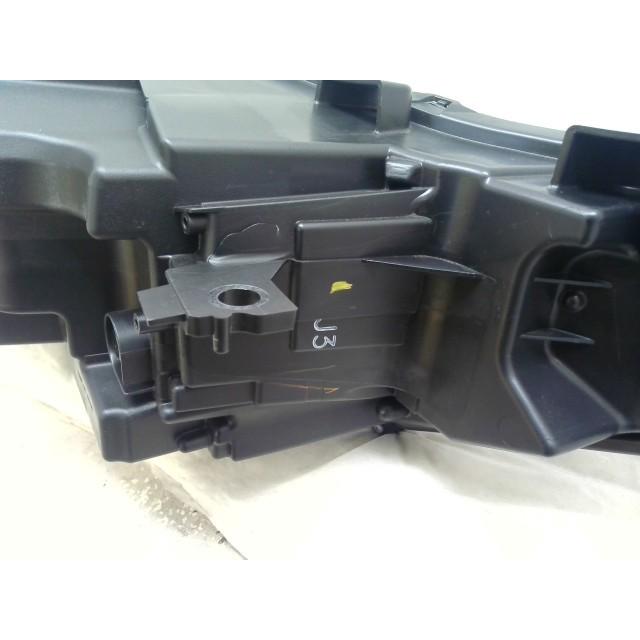 ヴェゼル 6AA-RV5 左 ヘッド ランプ ライト W5884 yatsu : ヤツヅカ
