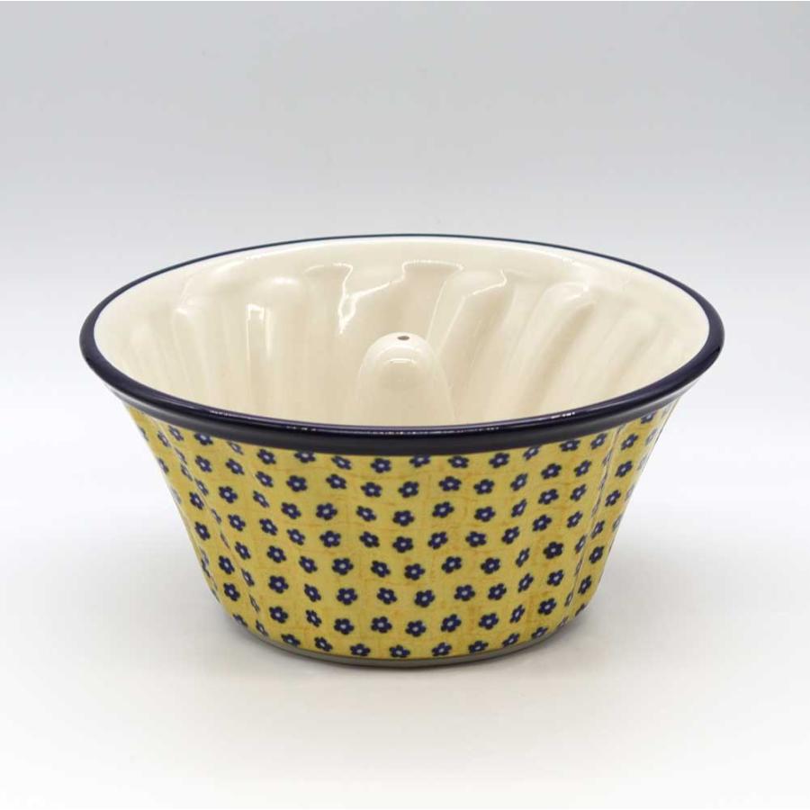 ツェラミカ ポーリッシュポタリー 焼き型 クグロフ シフォンケーキ