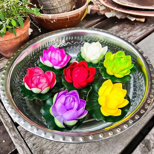 カラフルロータス造花（7カラー）♪ 置き物 オブジェ 花 浮き球 玄関