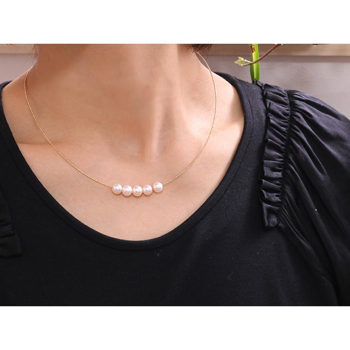 アコヤ真珠 上質 6.5mmの５珠が並ぶ シンプルK18ワイヤーネックレス 便利な金具で活用度大 （K18WG・K18YG・K18PG対応）受注品の画像
