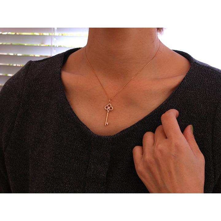 K18PG キーチャームダイヤモンドネックレス ダイヤモンド0.18ct キーモチーフ・カギ K18PGネックレス 贈り物に最適