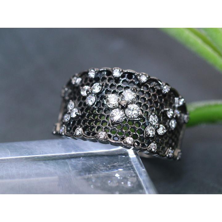 ダイヤモンド0.5ct 細やかレース仕上がり K18WGホワイトゴールドにブラックメッキ リング 指輪 程よい幅広 受注品の画像