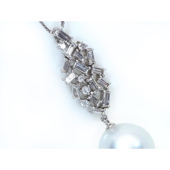 南洋パール 白蝶真珠13mm 大粒が揺れる バケット＆ラウンドカットのダイヤモンドのスバル 0.60ct PTネックレス 縦ライン　1点ものの画像