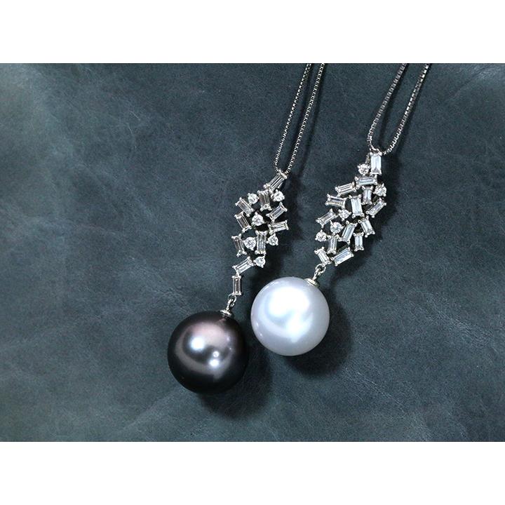 南洋パール 白蝶真珠13mm 大粒が揺れる バケット＆ラウンドカットのダイヤモンドのスバル 0.60ct PTネックレス 縦ライン　1点ものの画像