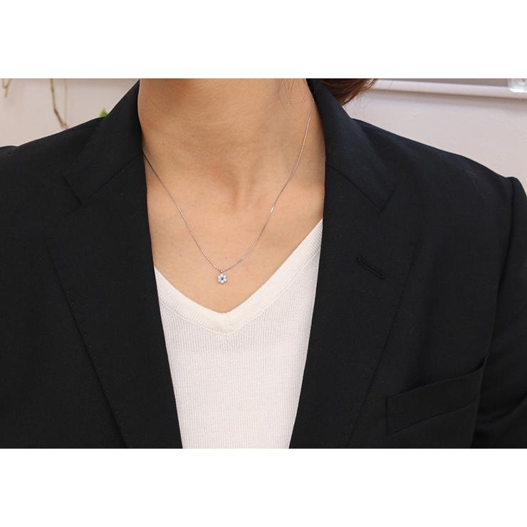 アウイナイト0.01ct ダイヤモン0.08ct　フラワーデザイン PT900/PT850 プラチナ素材 ネックレス 稀少石 受注品の画像
