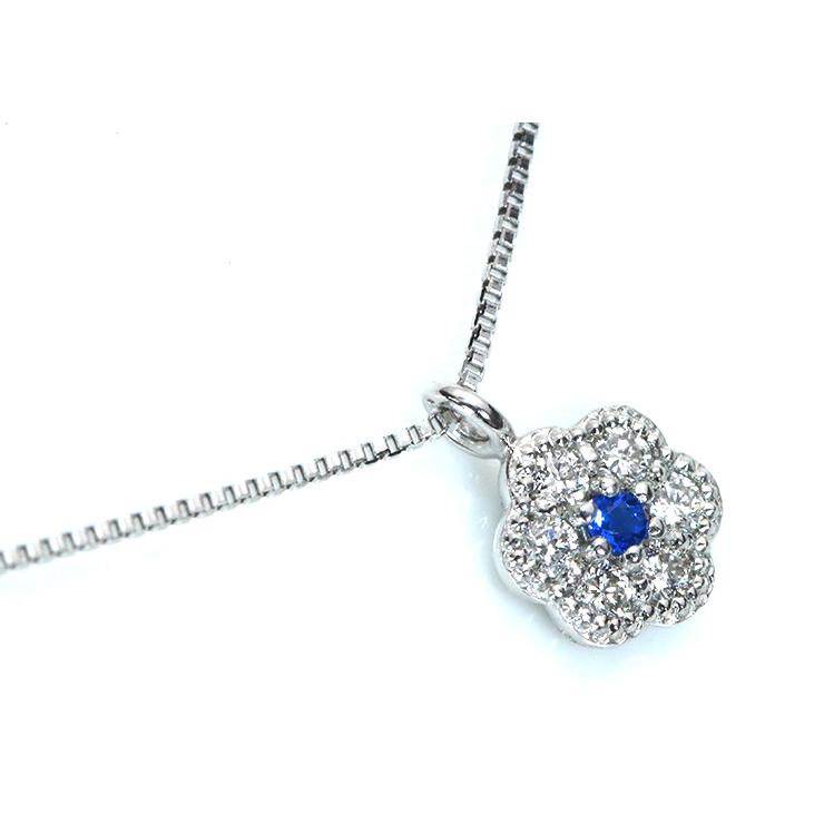 アウイナイト0.01ct ダイヤモン0.08ct　フラワーデザイン PT900/PT850 プラチナ素材 ネックレス 稀少石 受注品の画像