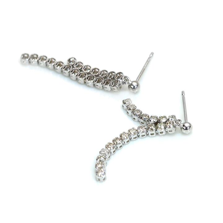 ダイヤモンド 0.8ct 2連に艶めく縦ラインが揺れて視線を奪う K18WG