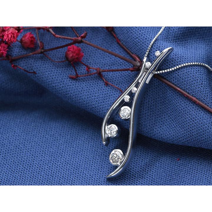 ダイヤモンド 合計0.43ct 肉厚 PT950/PT850 プラチナ ペンダントネックレス 優美な縦ライン VS級ダイヤ 受注品の画像