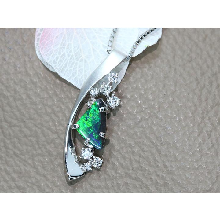 大粒 ペンダントヘットブラックオパールPT900 ダイヤモンド