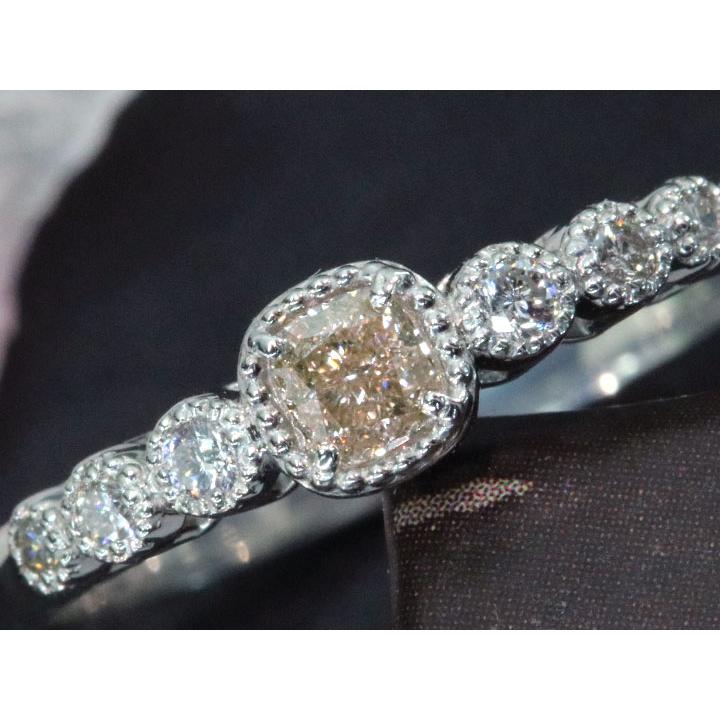 ピンクダイヤモンド 0.153カラット FANCY ORANGY PINK SI2