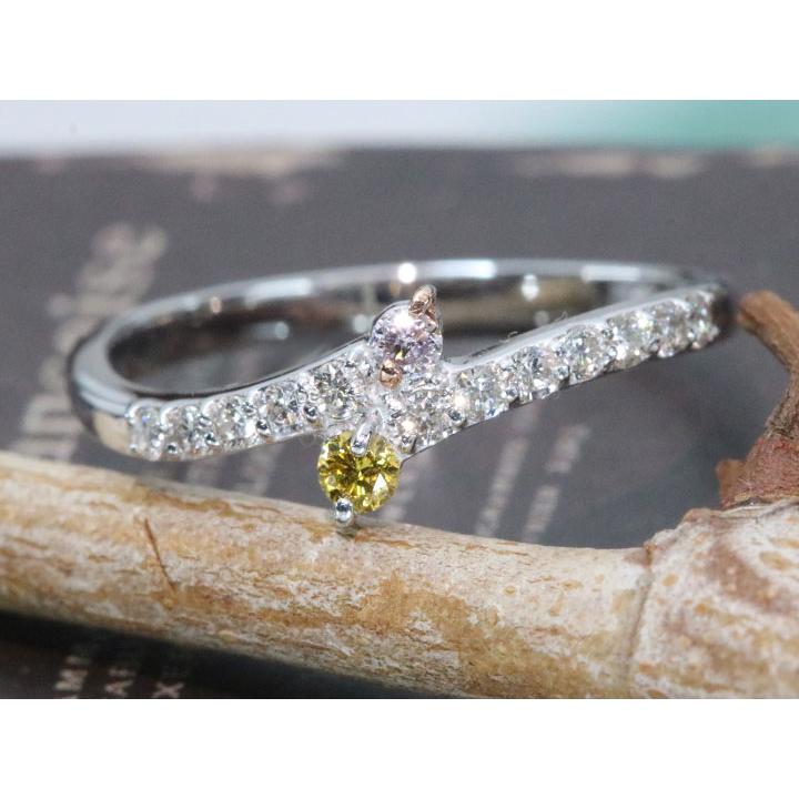 ピンクダイヤモンド0.029ct FANCY LIGHT PURPLISH PINK I1&イエロー