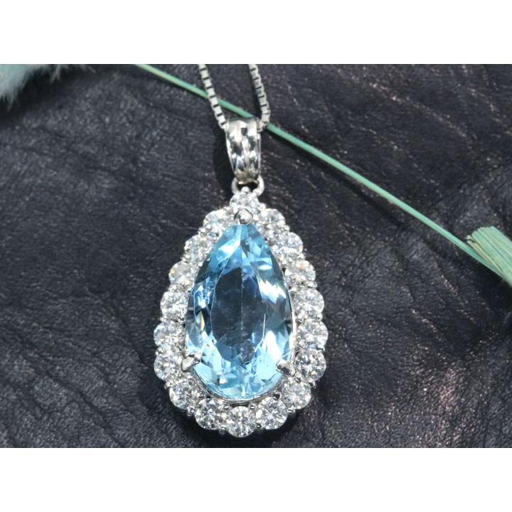 アクアマリン 3.780ct サンタマリアカラー ダイヤモンド 0.93ct PT900 