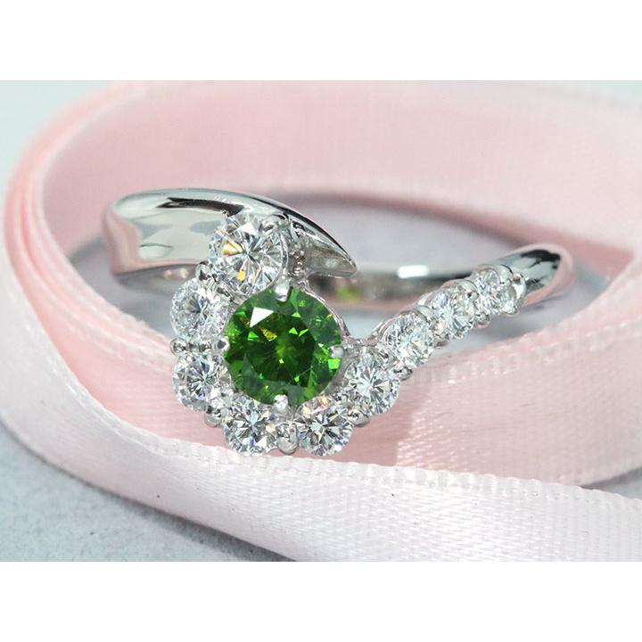 デマントイドガーネット 0.54カラット ダイヤモンド 0.61カラット