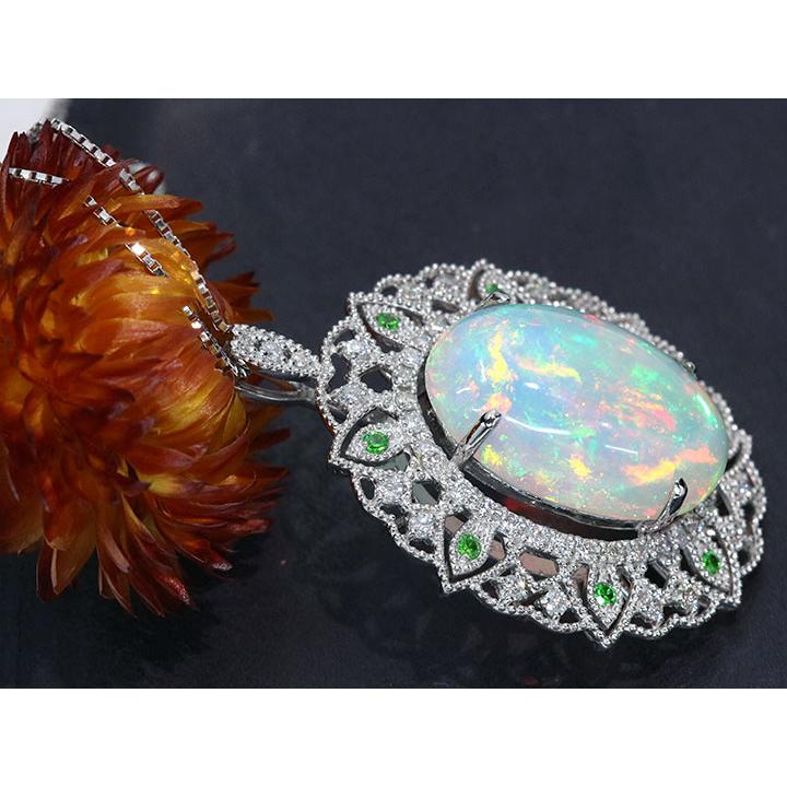 エチオピアオパール 9.60カラット ダイヤモンド 0.61カラット PT950