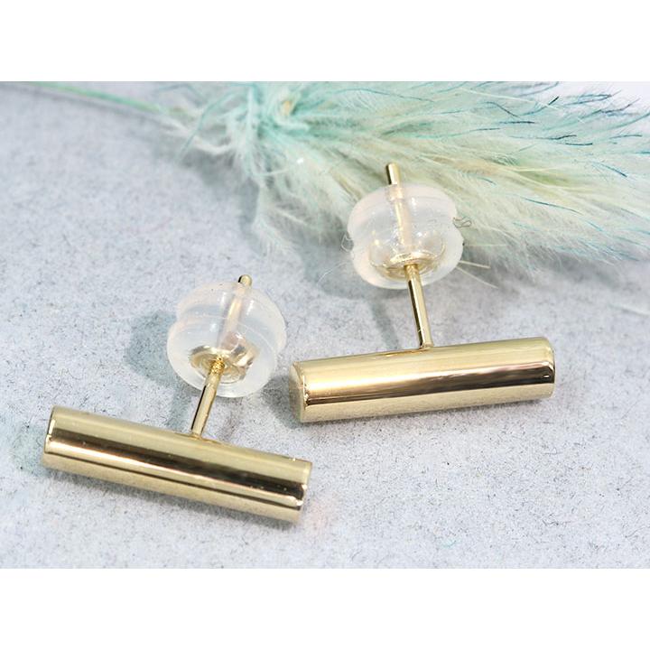 K18YG イエローゴールド ピアス 縦ライン 鏡面の円柱 軽やか 貴金属地