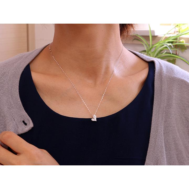 ダイヤモンド0.3ct VSレベルの上品質ダイヤ ハートパヴェK18WG 