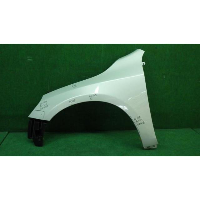 ボルボ 60シリーズ CBA-FB6304T 左 フェンダー 481 : 000064011210700 