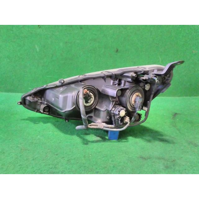 アクア　ヘッドライト　右　 NHP10 美品 アクア NHP10 中期 ヘッドライト 右 右側 ハロゲン レベ付