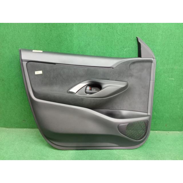 ヤリスクロス 5BA-MXPB15 左Fドアトリム 1L6 : 山自販リサイクル