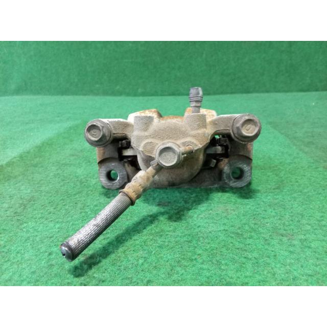 エスクード CBA-TDA4W リア 右 キャリパー ZMAの画像