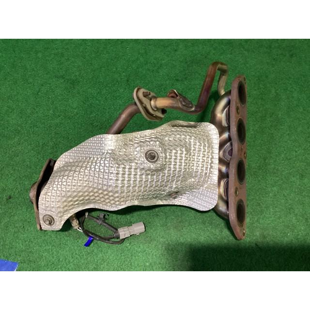 シエンタ(車) シエンタ DAA-NHP170G エキマニ エキゾースト