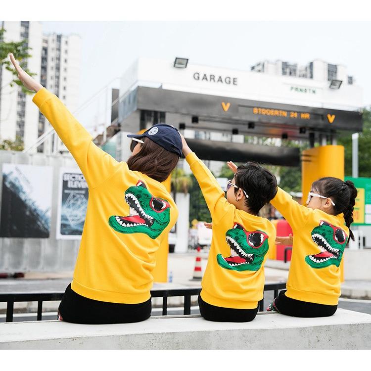親子 ペアルック 親子お揃いコーデ 恐竜 長袖tシャツ パーカー 春秋服 カップルお揃い パパ ママとキッズお揃い 兄弟 姉妹お揃い 家族 レディース メンズ Paka Y Cute 通販 Yahoo ショッピング