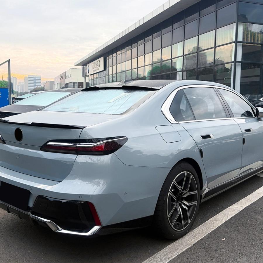 BMW 7シリーズ i7 G70 G73 2023-2025用 リアルーフスポイラー ABS