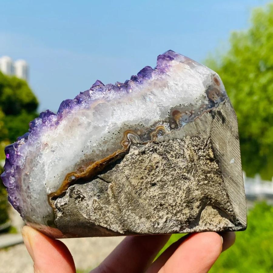 アメジストクラスター 天然紫水晶 大型鉱物標本 500-600g : イーク