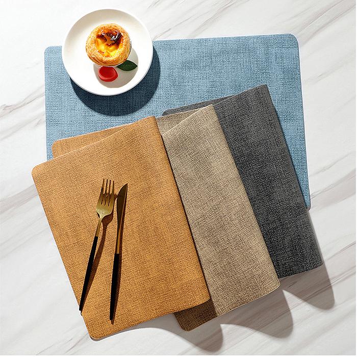 1点990円!対象2点購入クーポンで]ランチョンマット 高質PUレザー 2枚