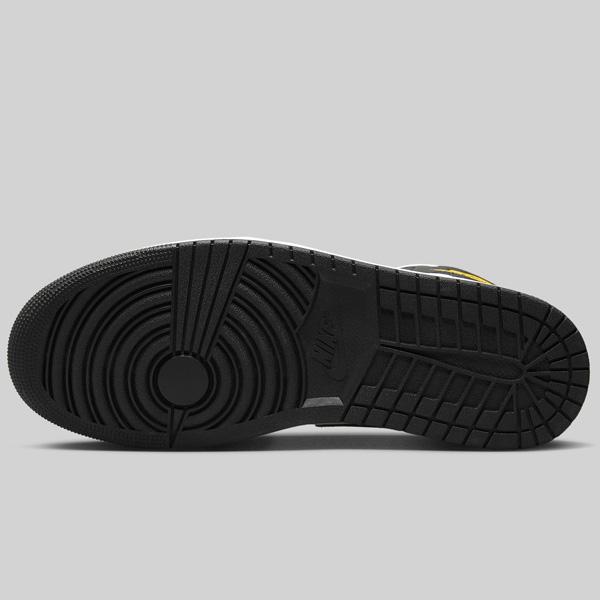 NIKE（ナイキ） エア ジョーダン 1 ミッド AIR JORDAN 1 Mid YELLOW