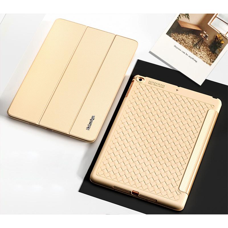 第8世代 iPad 128GB ゴールド + デニムカバー 第8世代 iPad 128GB ゴールド + デニムカバー 第8世代 iPad 128GB