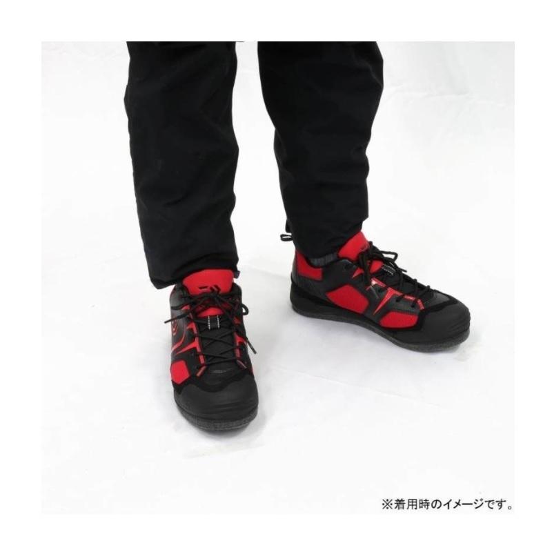 楽天 ダイワ Ds 2602 ダイワ スニーカー感覚で履けて機動性が高い汎用ローカット磯シューズ フィッシングシューズ レッド 25 5cm スパイクフェルト フィッシングシューズ ブーツ