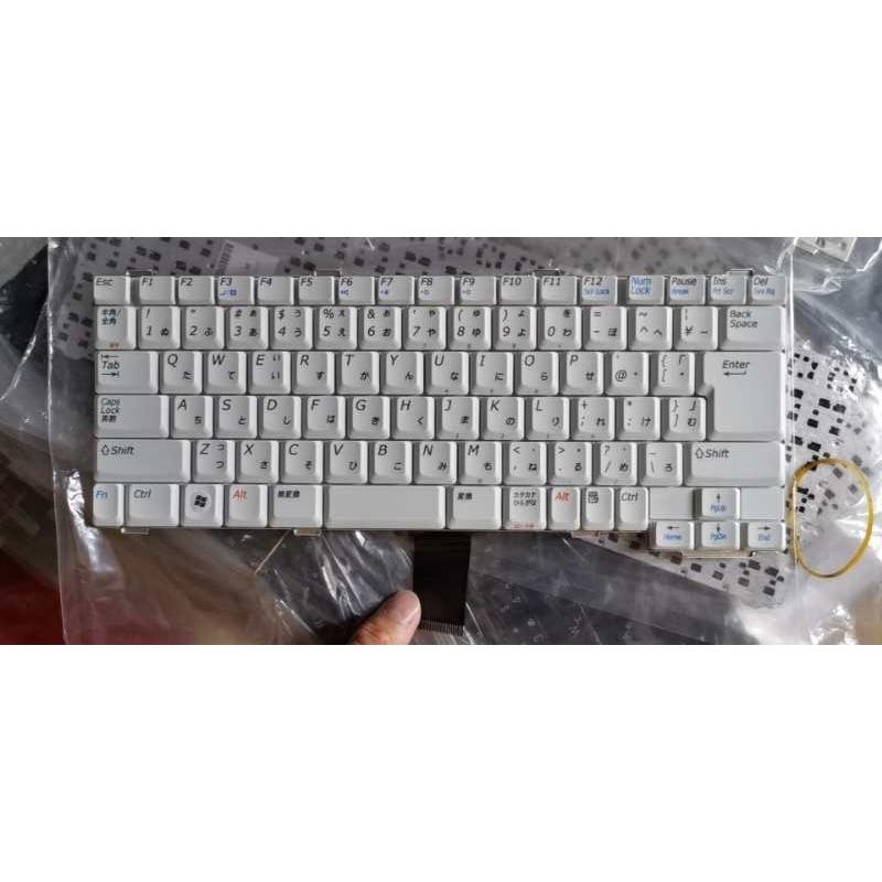 純正新品 NEC PC-VK22EAZCB VY22MA-7 VY22MA-8 LM330-V 日本語ノート