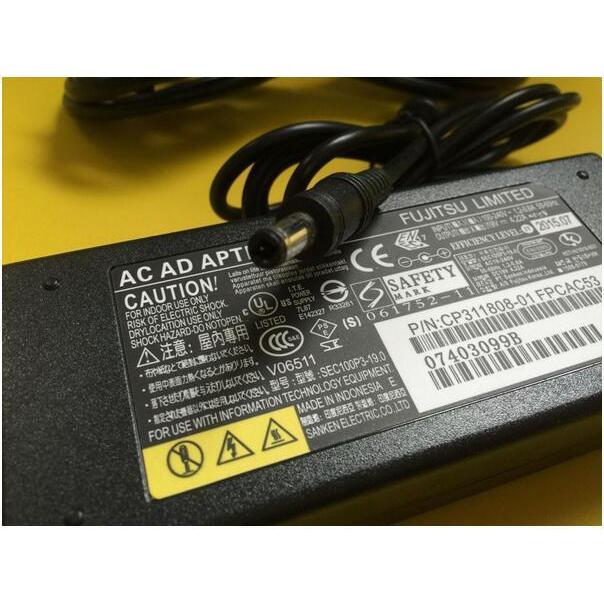 新品 富士通 LIFEBOOK E544/J A744/H A574/H A553/H A553/HX 19V 新品 富士通 LIFEBOOK E544/J A744/H A574/H A553/H A553/HX 19V